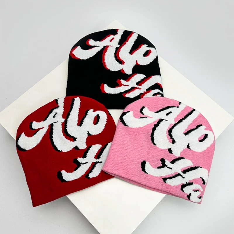 Autumn and Winter Niche Letter Wool Knitted Hats Warm Jacquard Weave ins Hip Hop Skullies Versatile Color Block Fashion Personal