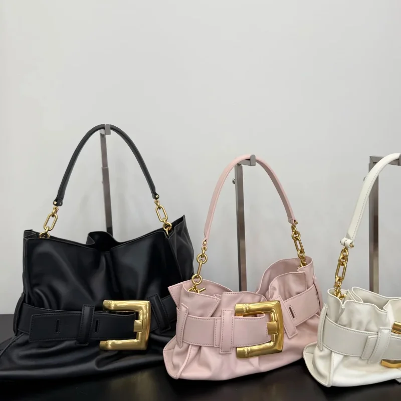 

Luxury Women's Shoulder Bag Fashion Brand High-quality Handbag Elegant Banquet Bag Belt Buckle Versatile Commuter Crossbody Bag