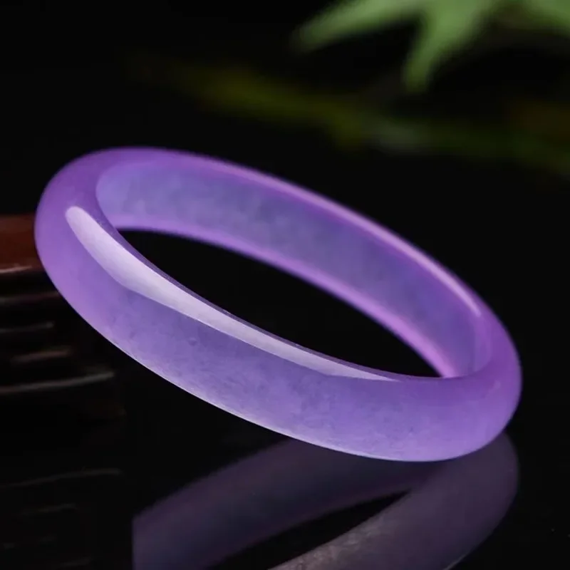 

Нефритовый фиолетовый нефритовый браслет, высокое проникновение льда может пройти фиолетовый свет лампы кварцитовый нефритовый ледяной фиолетовый женский браслет