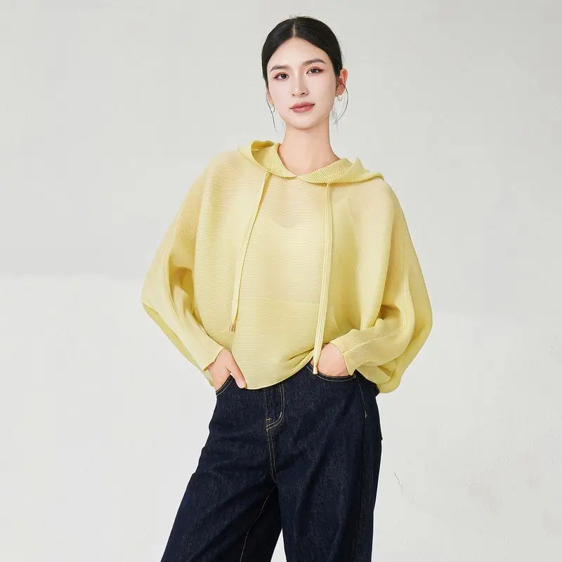 

Same Style Pleated Hoodie Counter 2025 Women Autumn New Style Loose and Slimming Oversized Hooded Pullover Jacket Design Sense