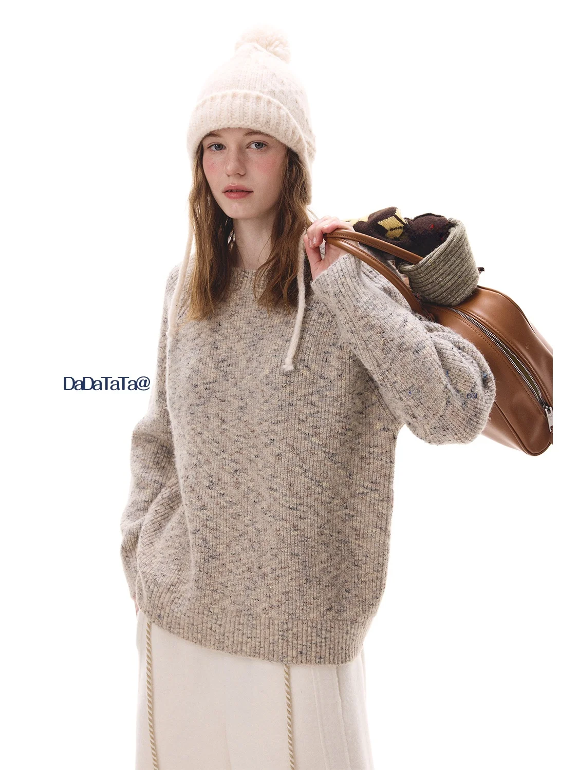 

Новый зимний вязаный шерстяной свитер O-Ne с кристаллической этикеткой JGGU DTA2025, повседневный женский трикотаж с длинным рукавом и круглым вырезом