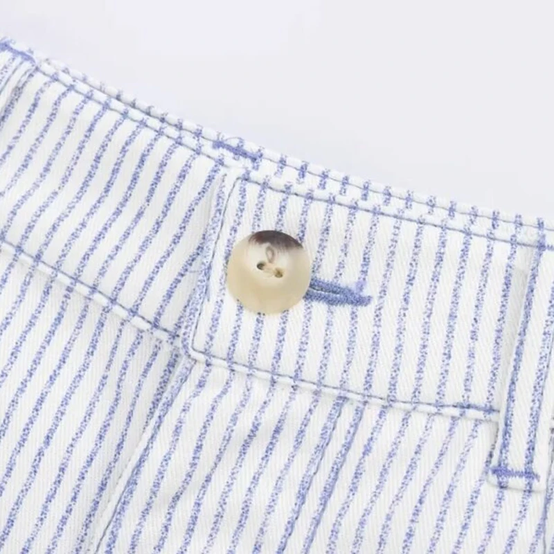 Casual Stripes สั้นกางเกงภาษาฝรั่งเศสคํากางเกงขาสั้นฤดูร้อนกางเกงหลวม Lady กระเป๋าเสื้อผ้าผู้หญิงสีขาว Office Streetwear