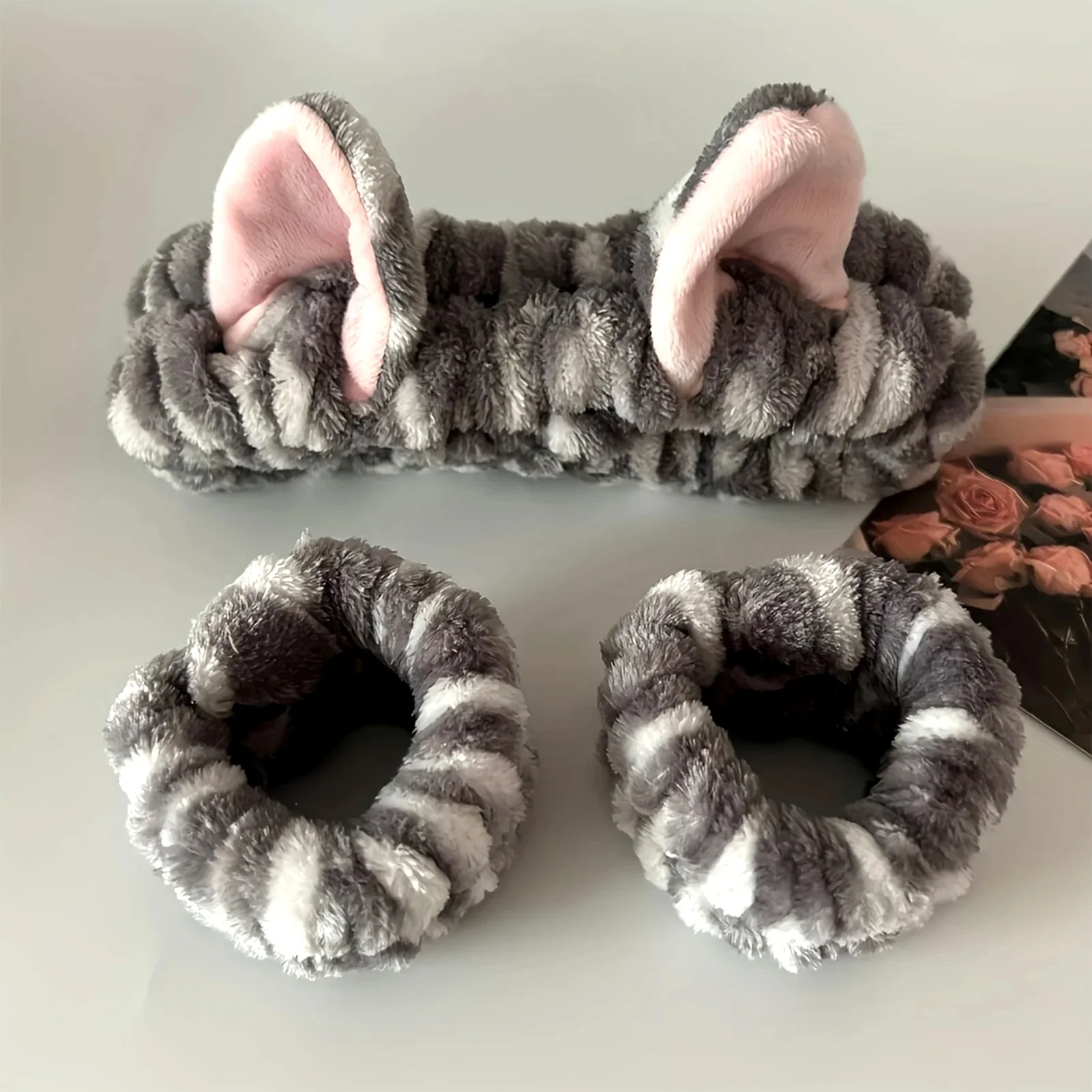Soft Plush Cat Ears Headband Matching Wristbands Kit Cute Skincare Hair Bands All-match Daily Head Accessories for Ladies Gentlemen Shower Makeup Home Use