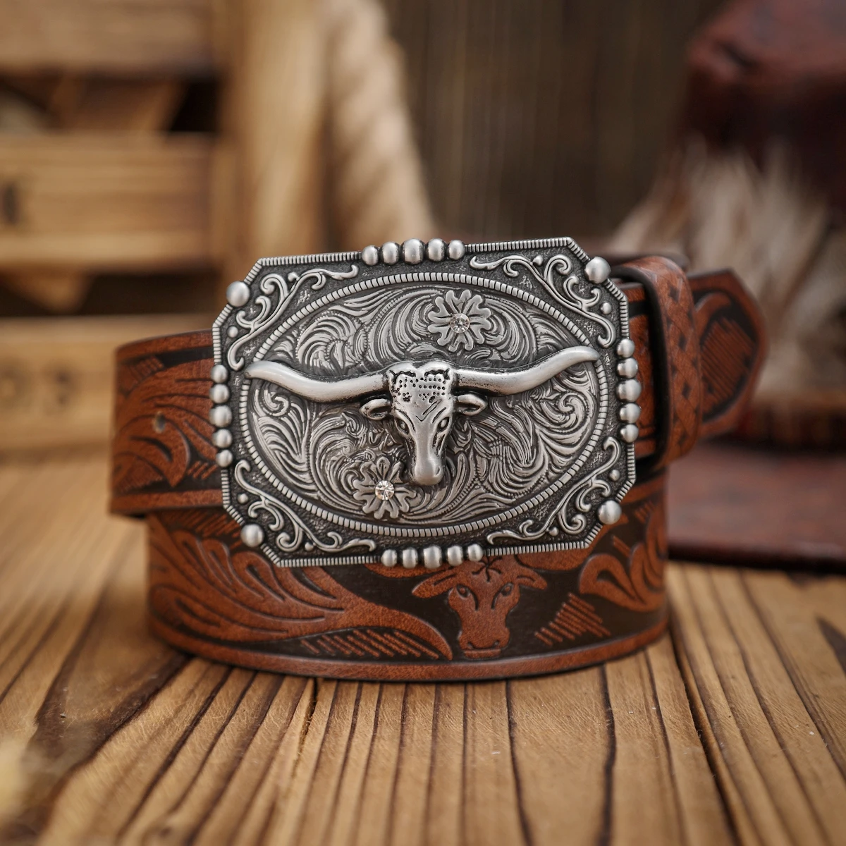 Ein Western-Style PU-Ledergürtel für Damen und Herren, ein Klassischer und Lässiger Retro-Gürtel – Detail 4