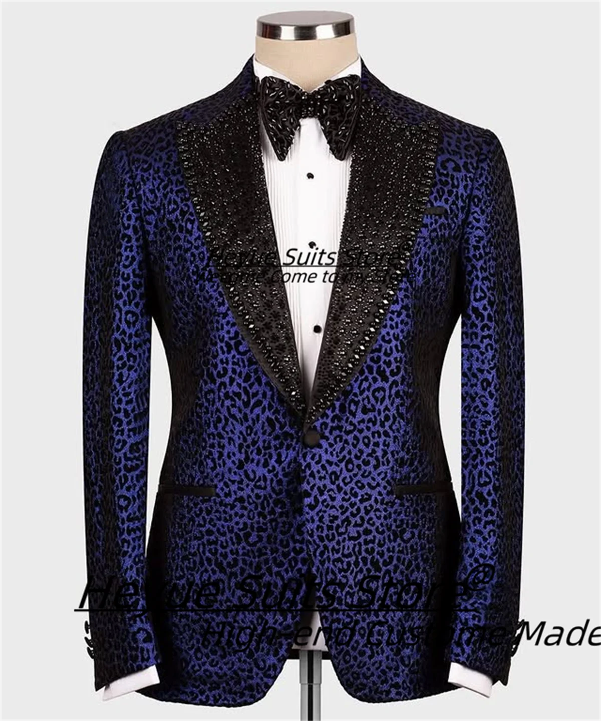 

Classic Blue Leopard Print Luxuly Men Suits Slim Fit Beadwork Peak Lapel Groom Wedding Tuxedos 3 Pieces Sets Male Prom Blazers