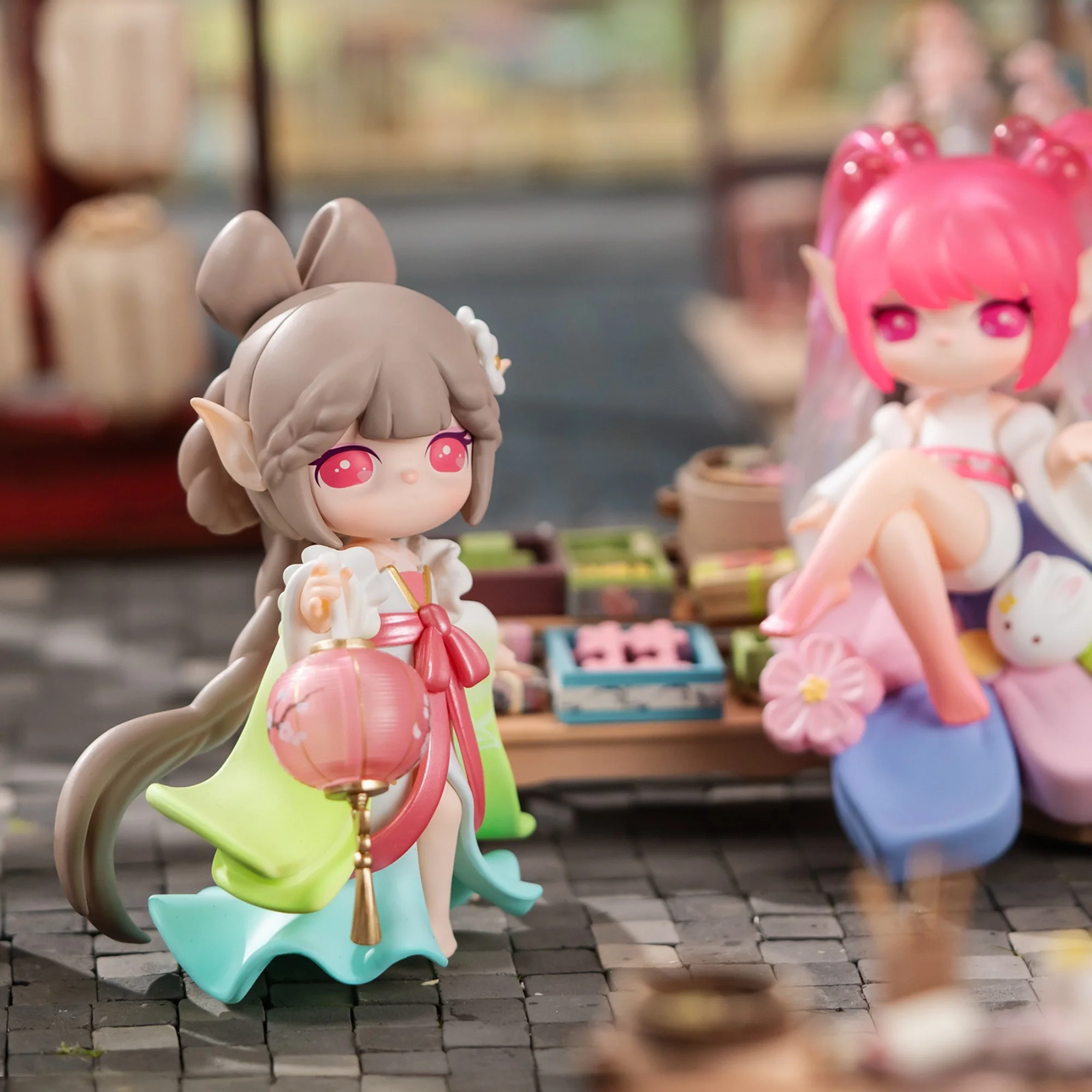 Rolife Suri Blind Box Suri's L - Vinyl Figure Blank 评论和价格