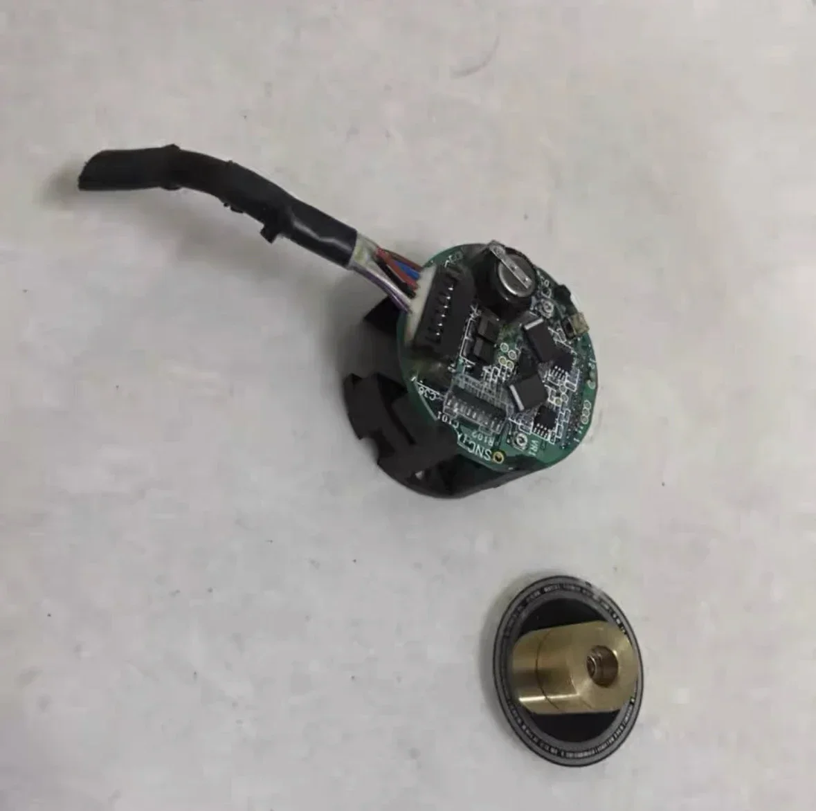 M30A72C  second-hand encoder, in stock, tested ok， function normally