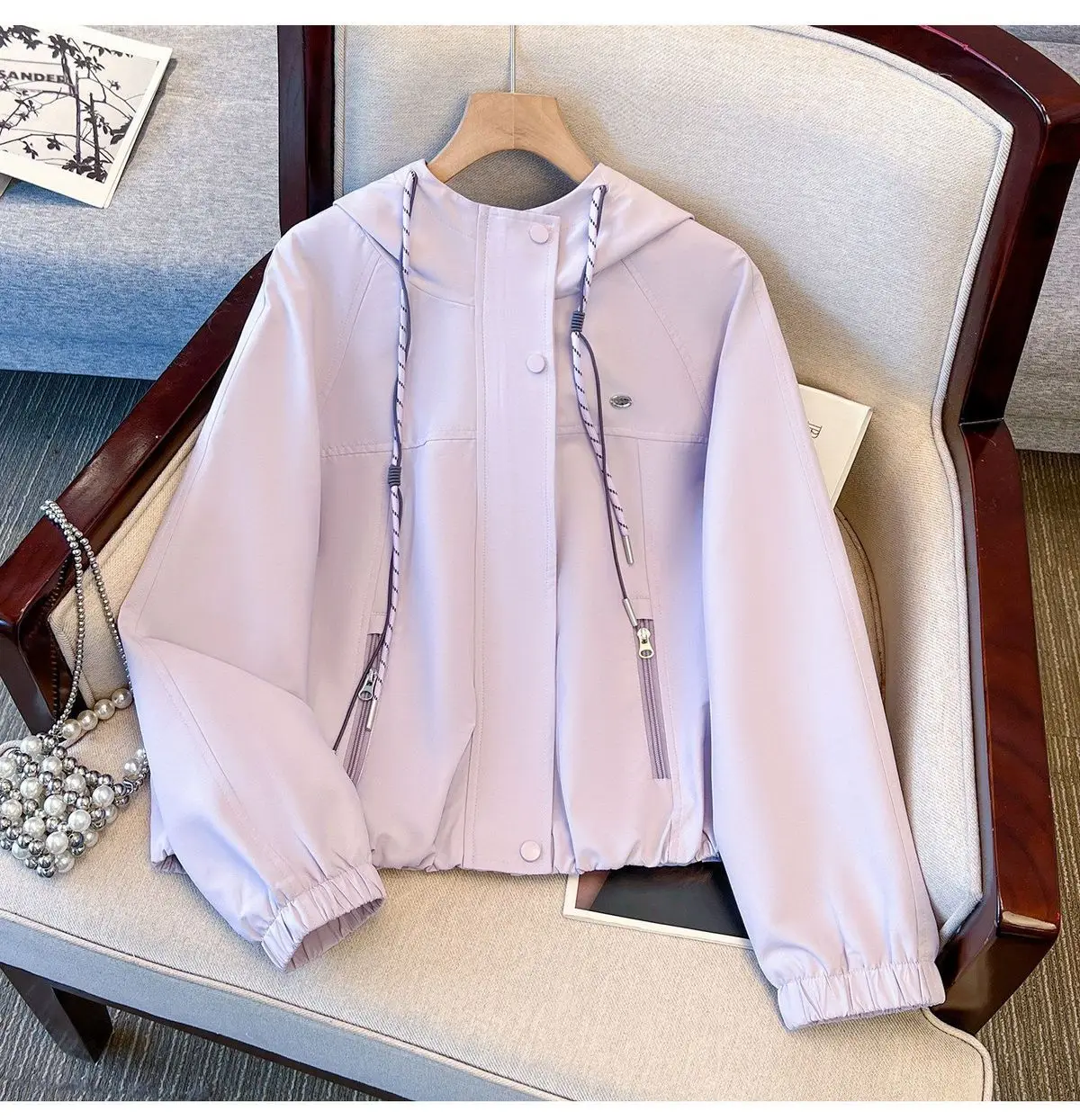 Women Short Hooded Windbreaker Jacket Drawstring Zipper Casual Outerwear Lightweight Spring 2026 Y2K Tops Chic Lady Commute Coat