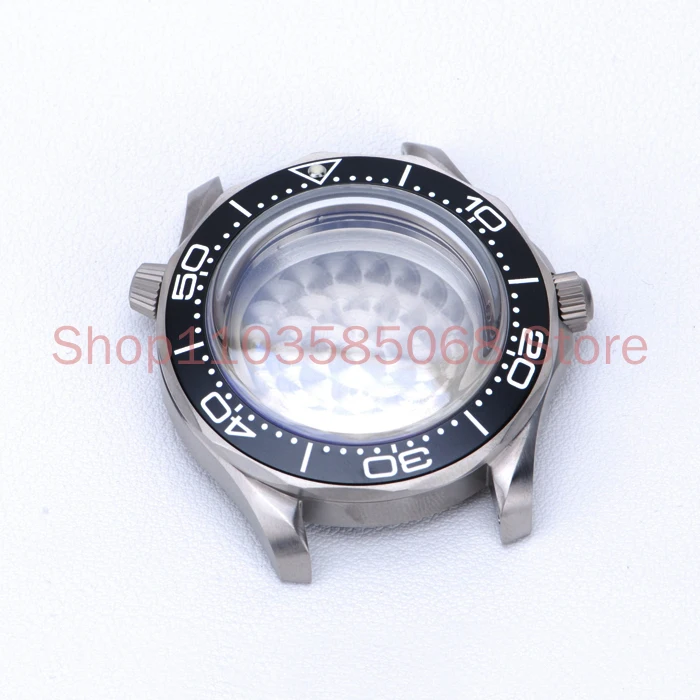 

Haima 007 Modified Water Ghost Diving Watch Titanium Case Adapts to NH35A/NH36A Fully Automatic Mechanical Movement