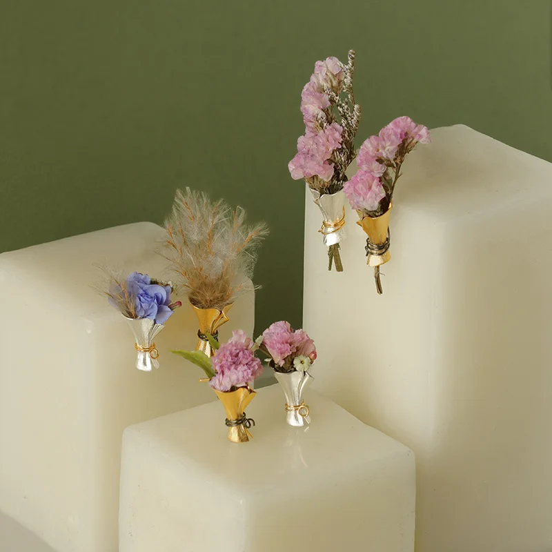 Amxiu Original Copper Alloy Fun Bouquet Brooch, Interactive Combinable, Elegant And Stylish With A Three-Dimensional Design