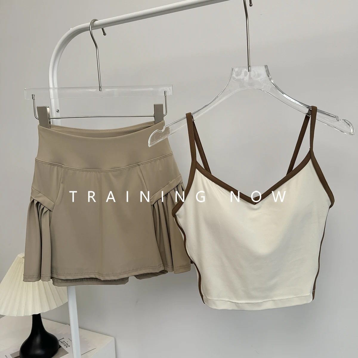 

Tennis sports suit for women in summer 2025 fashion new fitness training quick-drying suit running yoga skirt