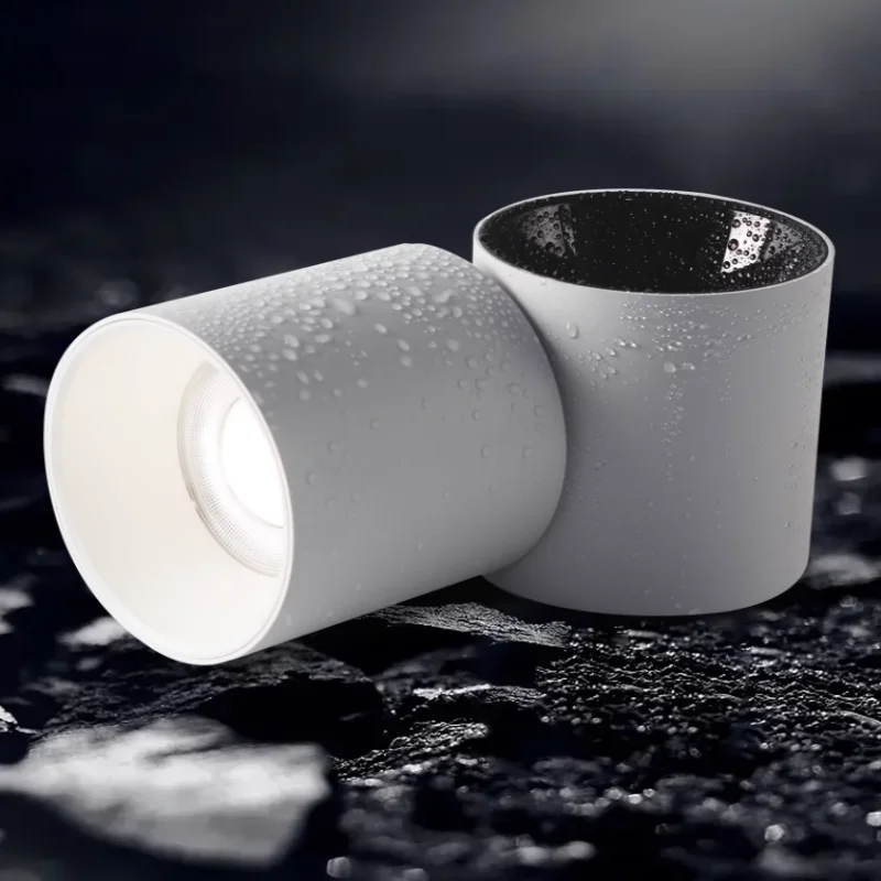 IP65 Exposed Circular Waterproof Spotlights for Bathrooms, Toilets, Balconies and Outdoor Toilets, Moisture-Proof and Fog-Proof