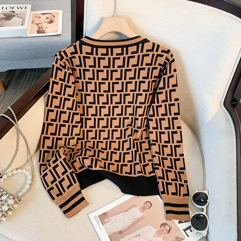 Fashion Women Vintage Plaid Jacquard Sweater Long Sleeve Jumpers Knitwear Autumn Winter Pullovers High Quality Knitted Sweaters