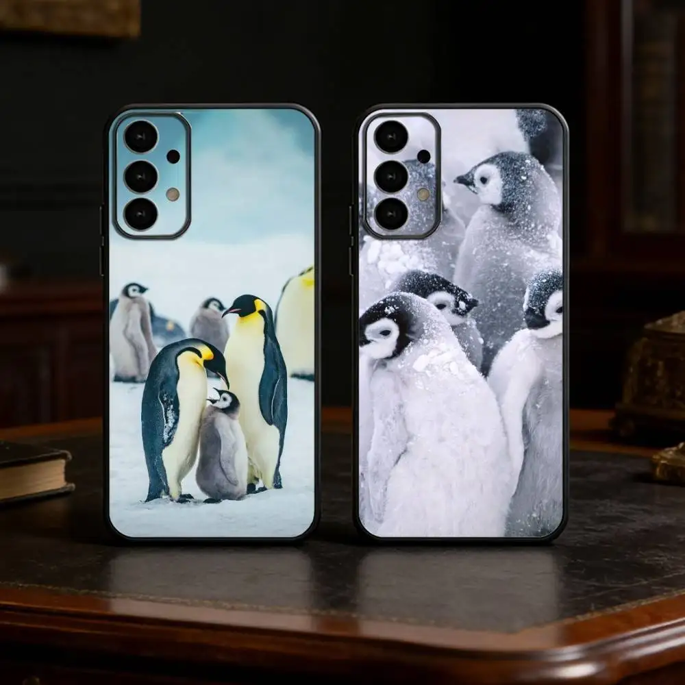 Lovely Penguin Phone Case For Samsung S25,24,21,22,23,30,Ultra,20,Plus,Fe,Lite,Note Soft Black Cover