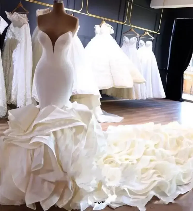 Customized Sweetheart Satin African  Wedding Dress for Bride Robe De Marriage Country Cascading Ruffles Mermaid  Bridal Gowns