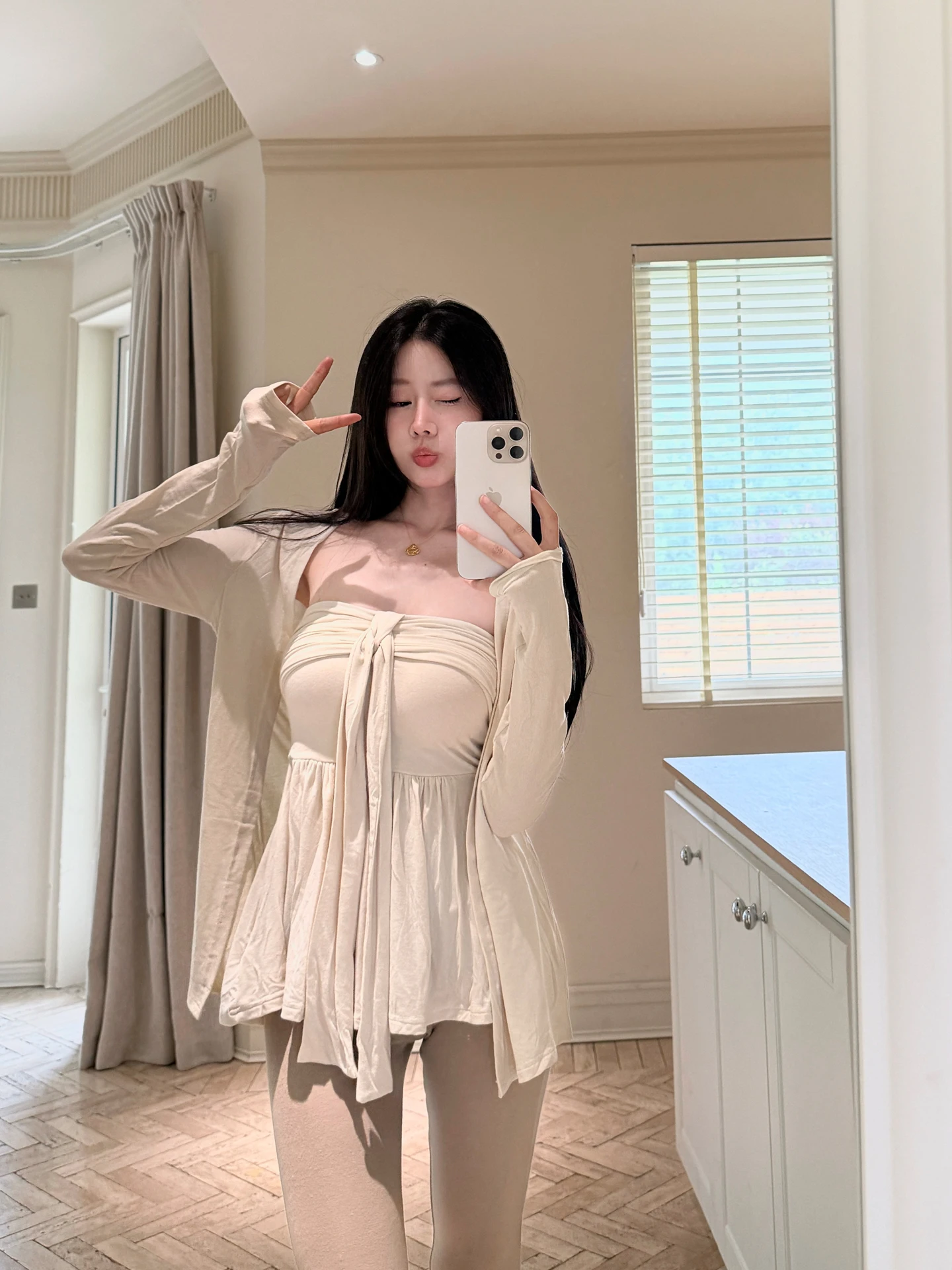 

Комплект из двух предметов: кардиган-накидка и тонкий топ на бретельках в корейском стиле Matou, летний, для женщин, в стиле Pure Desire