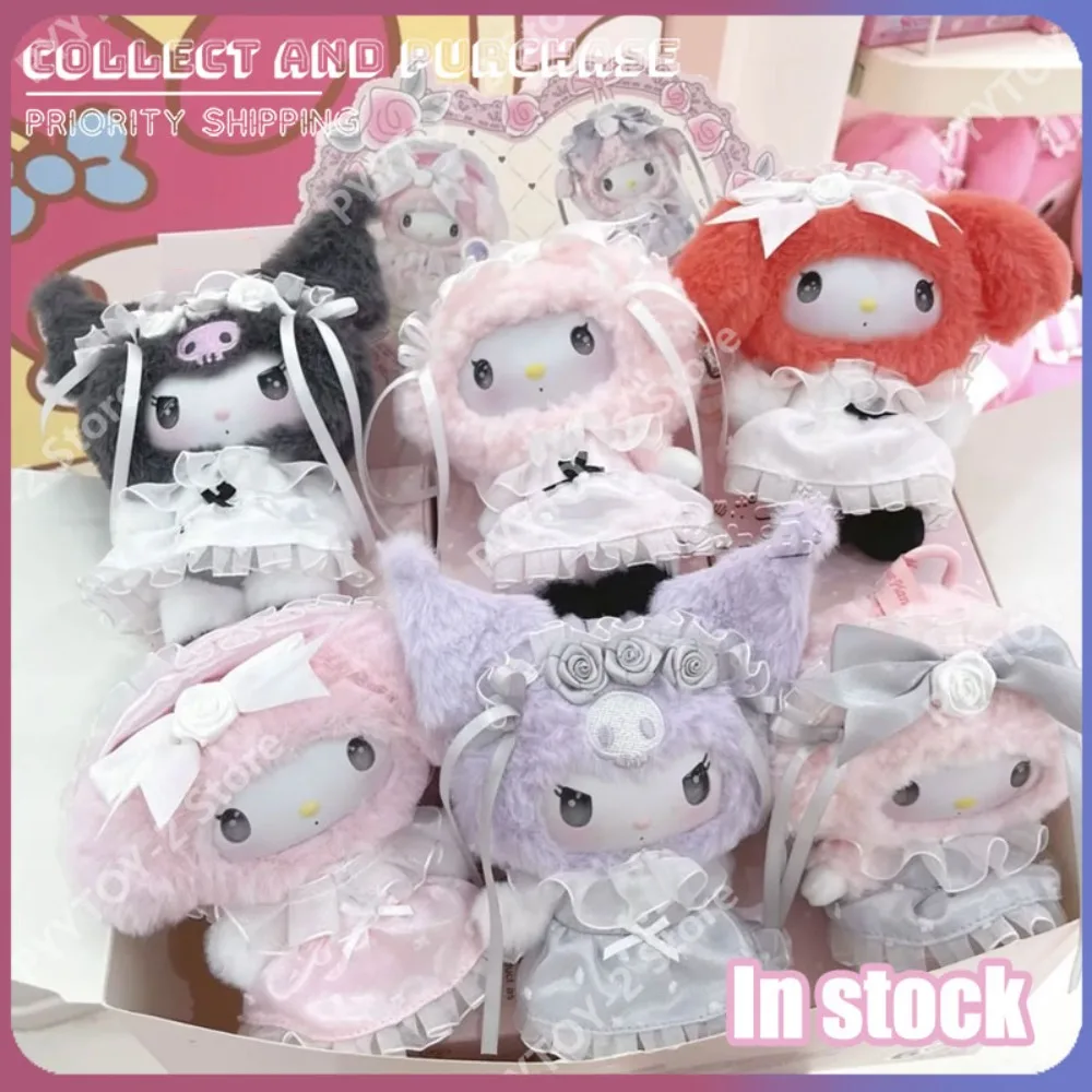 

Плюшевая кукла Sanrio, серия Sanrio Family Rose Garden Dream, плюшевая игрушка, подвеска для рюкзака, брелок, милые аксессуары, игрушки, загадочные подарки