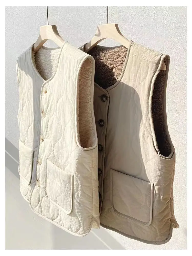 Winter New Fashion Women Warm Cotton Vest Lamb Wool Warm Large Pocket Loose Sleeveless Vest Girl Casual Large Size Coat S-2XL