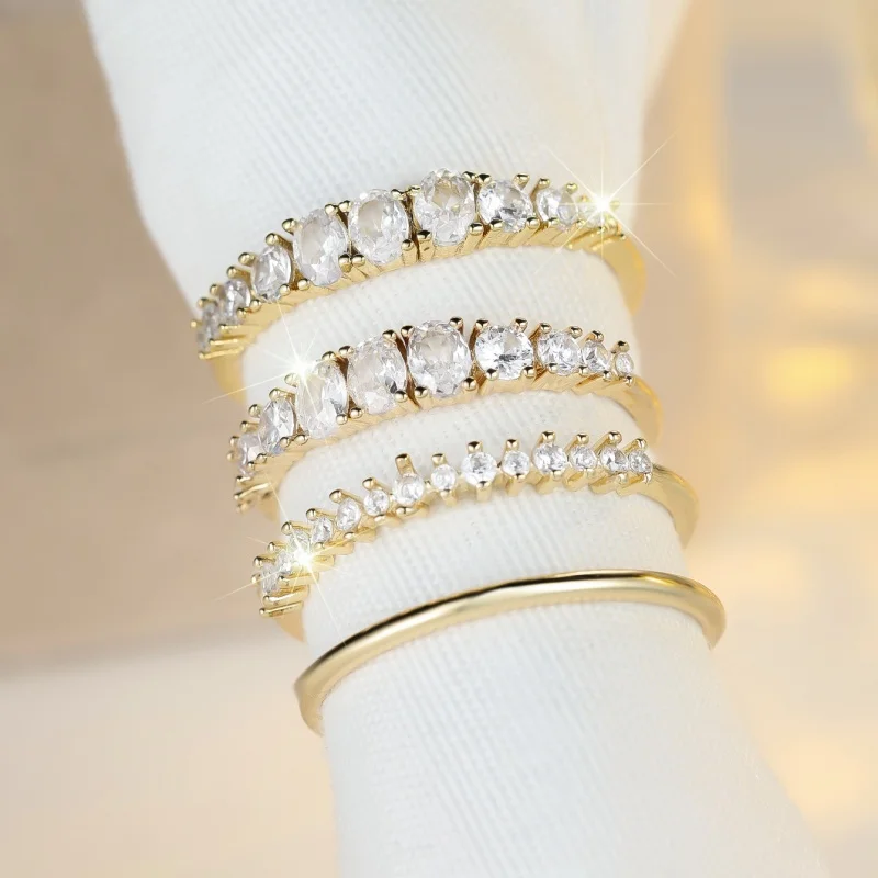 New Light Luxury Zircon Inlaid Fine Ring 4-piece Set for Commuting Versatile Horse Eye Plain Circle Multi-layer Accessories