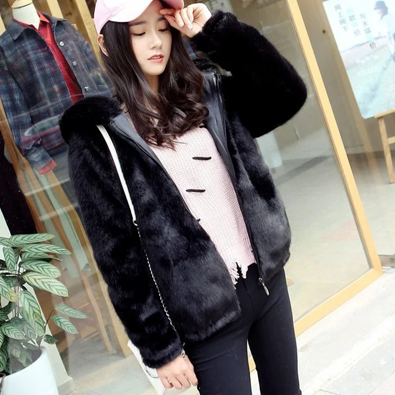 Rabbit Imitation Fur Winter Soft Mink Faux Fur Coat Warm Artificial Fur Hooded Oversized 2023 Fashion Women White Black Jacket