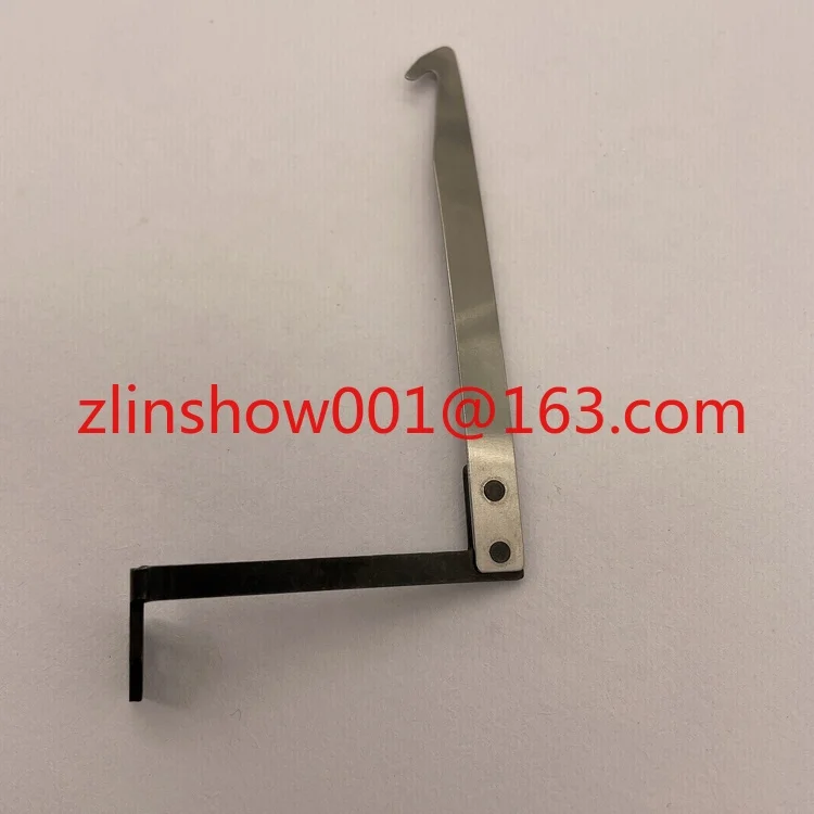 Wholesale  Industrial Computer Embroidery Machine Parts Iron Upper Therad Hook Spare Accessories