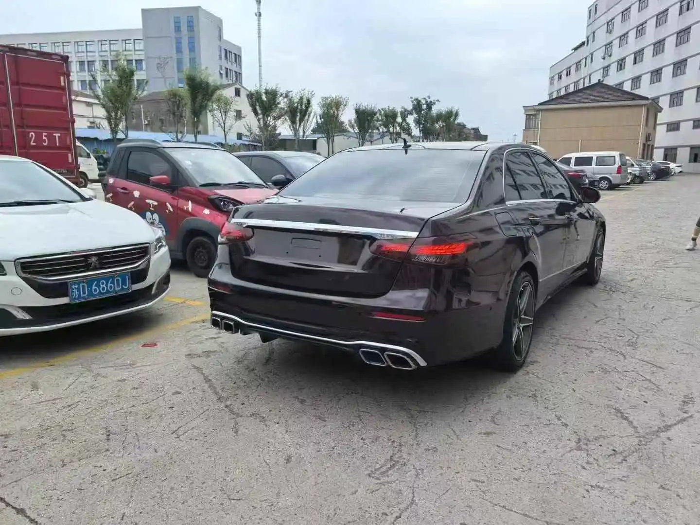 W212 Old to New for E-class W212 Upgrade to W213 E63  Body Kits Headlights Taillight W212 2009+ to 2023 Car Bumpers