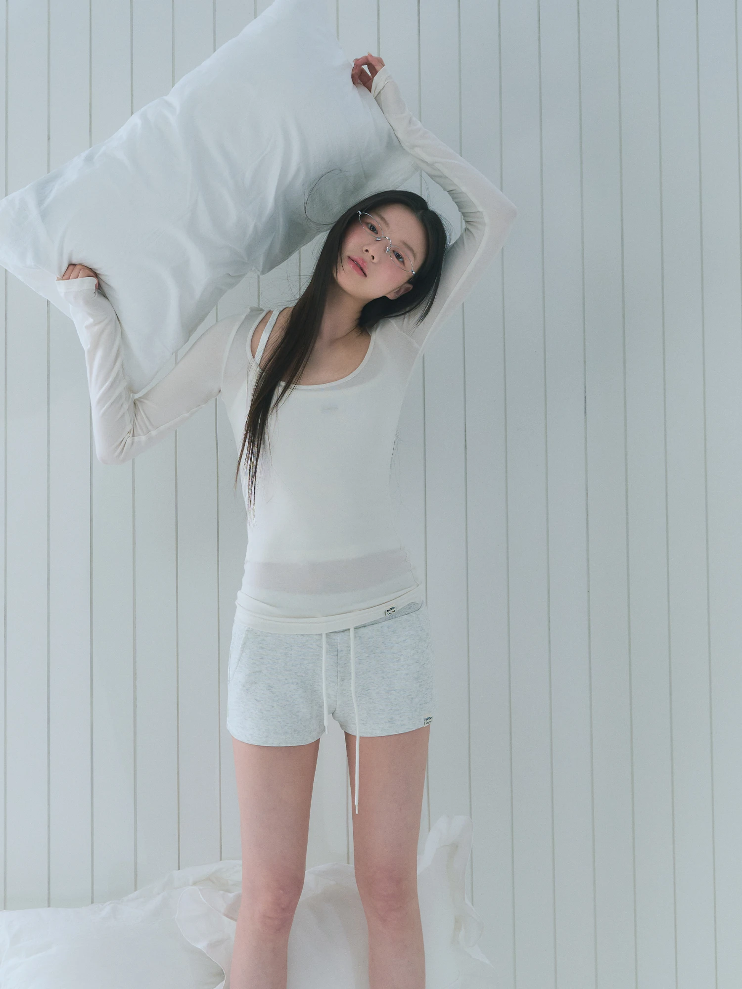 NEAT Simple Series Dstring Orps Feminino Verão Solto Versátil Esportes Calças Quentes Calças Casuais Poliéster Mistura de Algodão