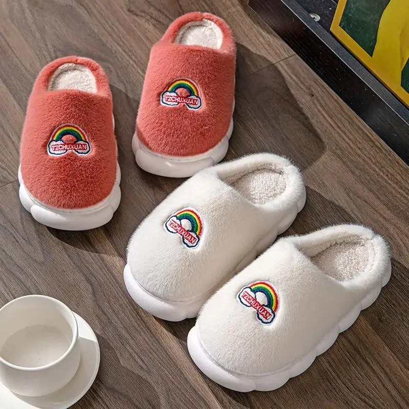 Pantofole soffici casual Scarpe da casa da donna Scarpe invernali firmate arcobaleno Scarpe da donna per la casa Peluche Piattaforma calda Calzature eleganti di grandi dimensioni