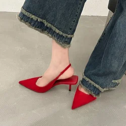 Salto alto sexy para mulheres, sandálias de tiras confortáveis, sapatos stiletto vermelhos, nova moda, verão 2024