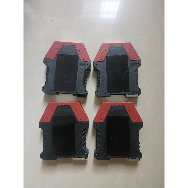 SCR 4-W22-3.5-D 607.5111.009 Safety Relay Used Disassembled Minor Scratches Missing Clip for Industrial Safety Control Systems