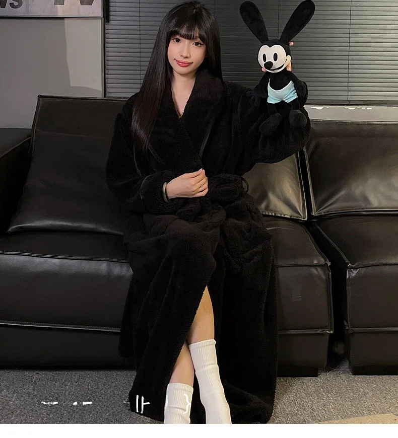 Plush robe women-black