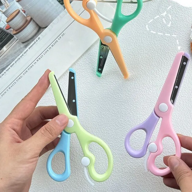 1 Macaron color safe and comfortable grip plastic arc process scissors plastic scissors DIY manual Paper Cuttings