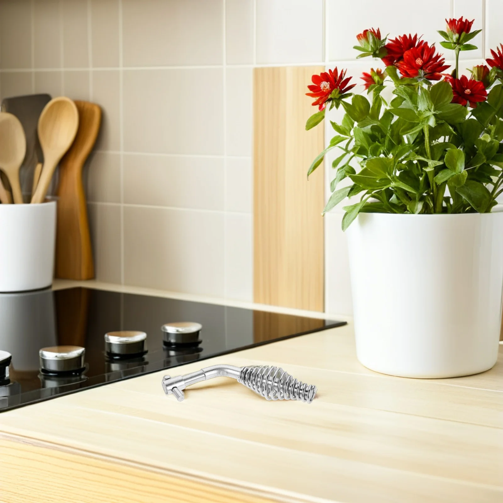 

2 шт. термостойких сменных ручек для дверей дровяных печей и каминов, пружинные, универсальные, с плавным механизмом открывания