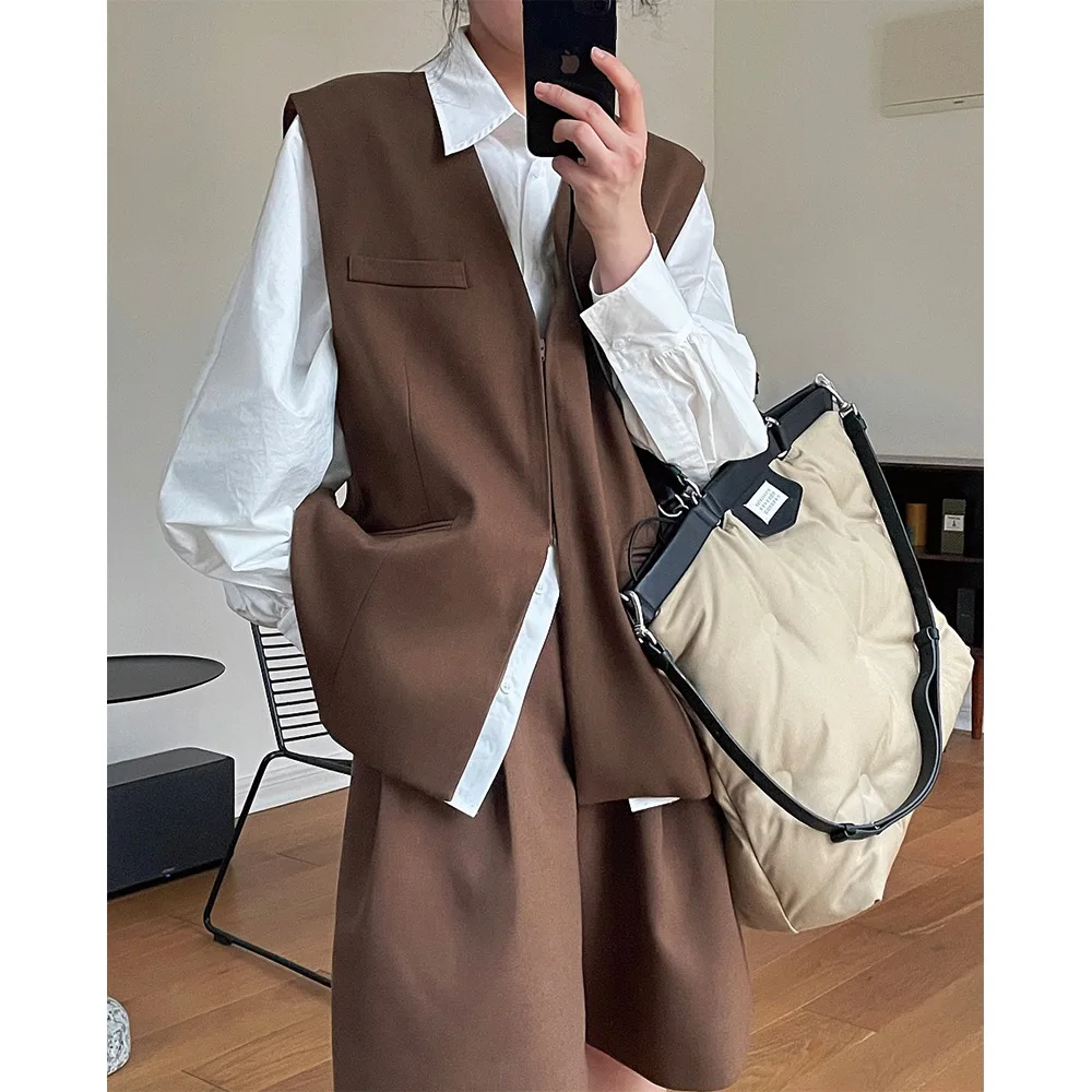 

Spring and Autumn Women's Casual Solid V-neck Loose Vest