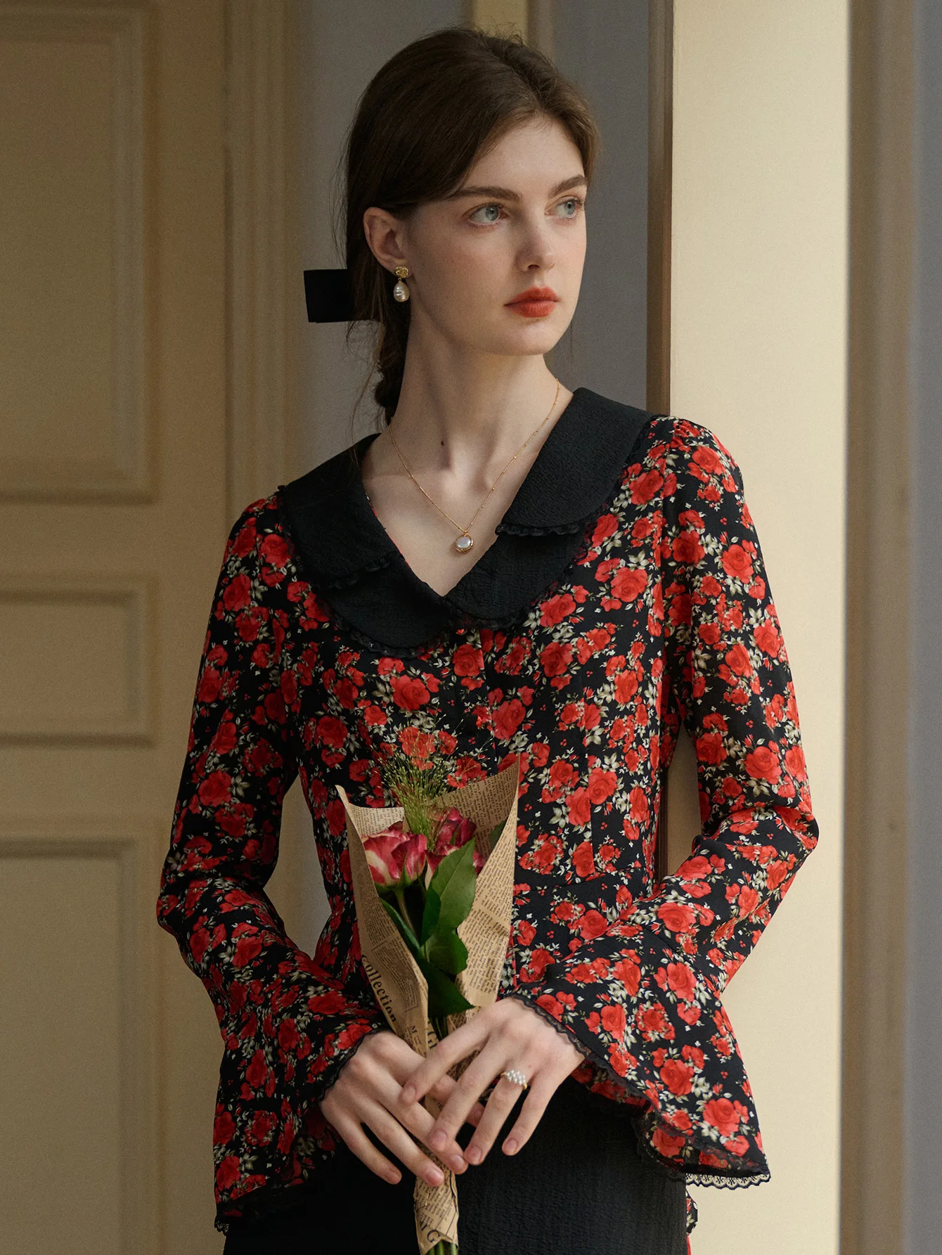 

Simple Retro 100% polyester Peter Pan Collar Clash Colour Full Print Long Sleeve Women's Casual Shirt