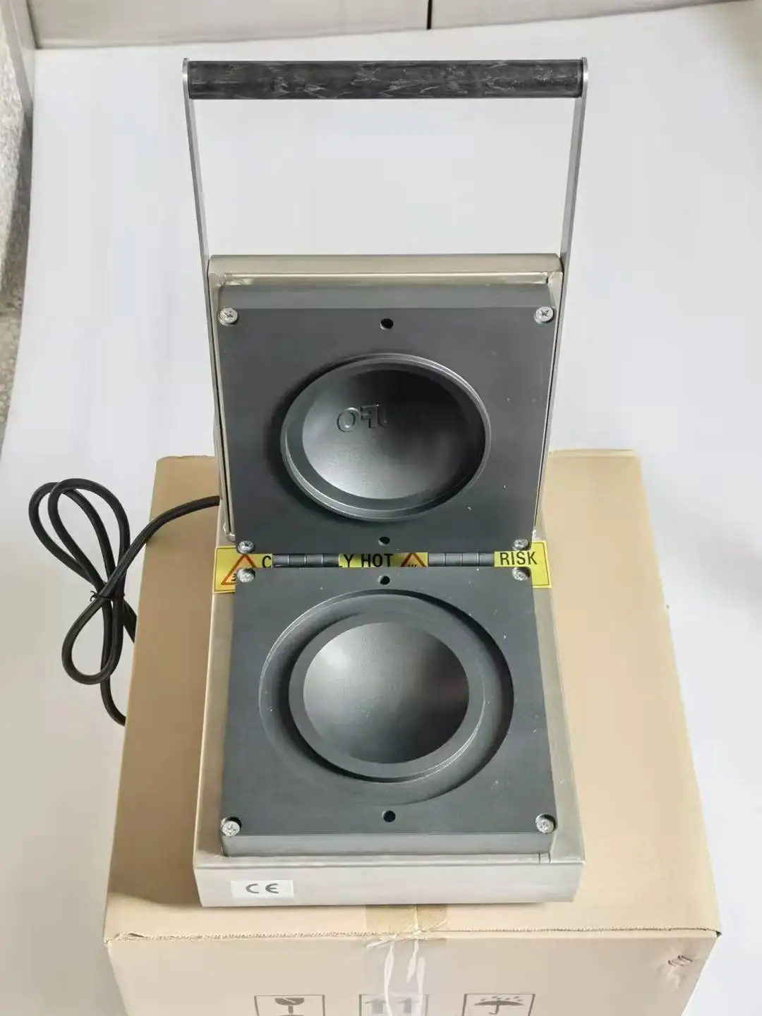 5.1 بوصة/130 مللي متر الكهربائية آلة الوافل الآيس كريم UFO برغر صانع هامبورغ جيلاتو بانيني الصحافة آلة ساندويتش الصحافة صانع