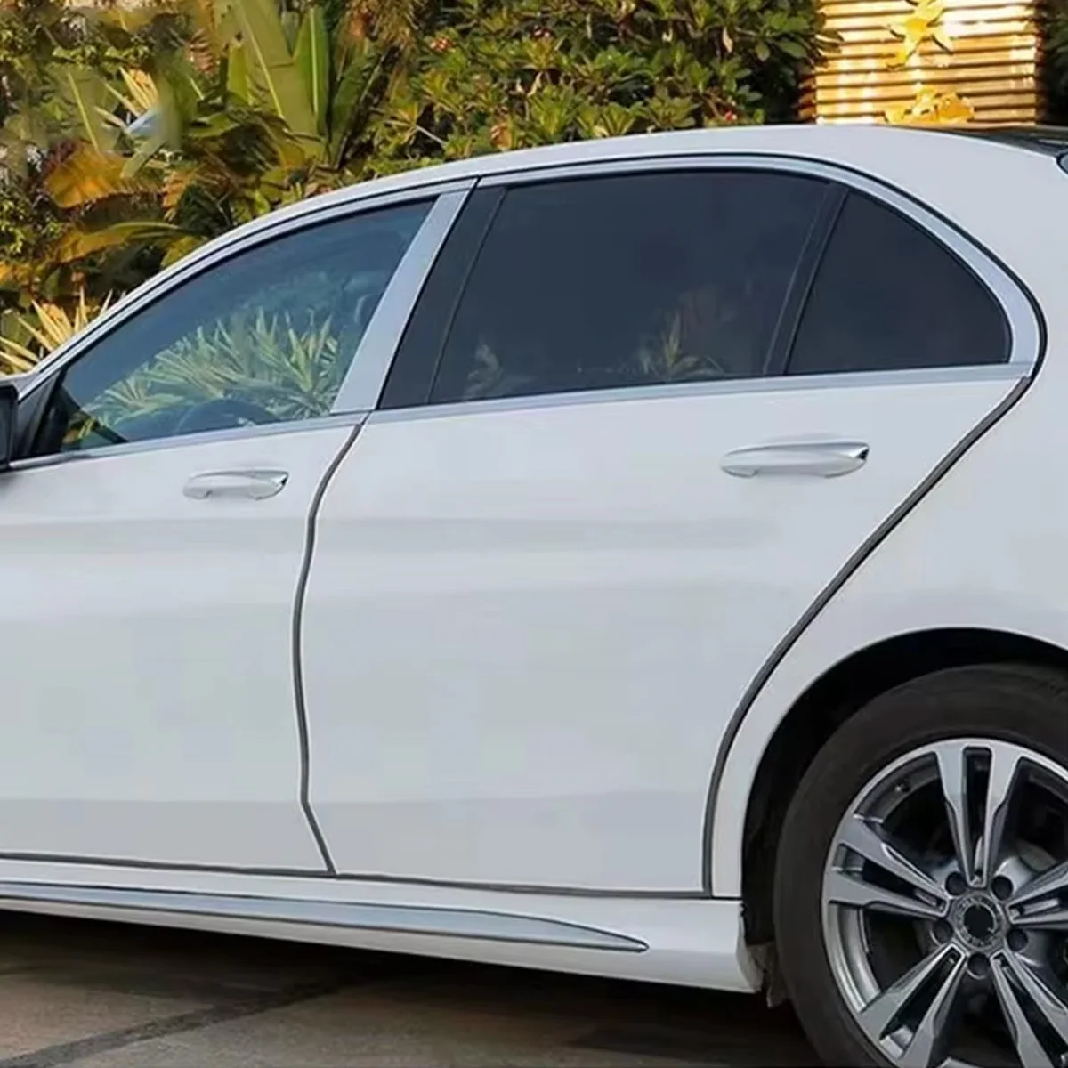 Guarnizione di protezione per portiera per auto da 5 m Protezione per bordi Striscia anticollisione per portiera per auto Guarnizione per porta per motori generali Decorazione resistente ai graffi