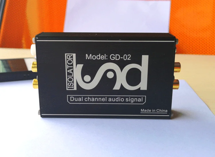 

Professional Noise Canceller GD-02 Audio Isolator De-current Noise Reduction Filter Signal Common Ground Anti-interference