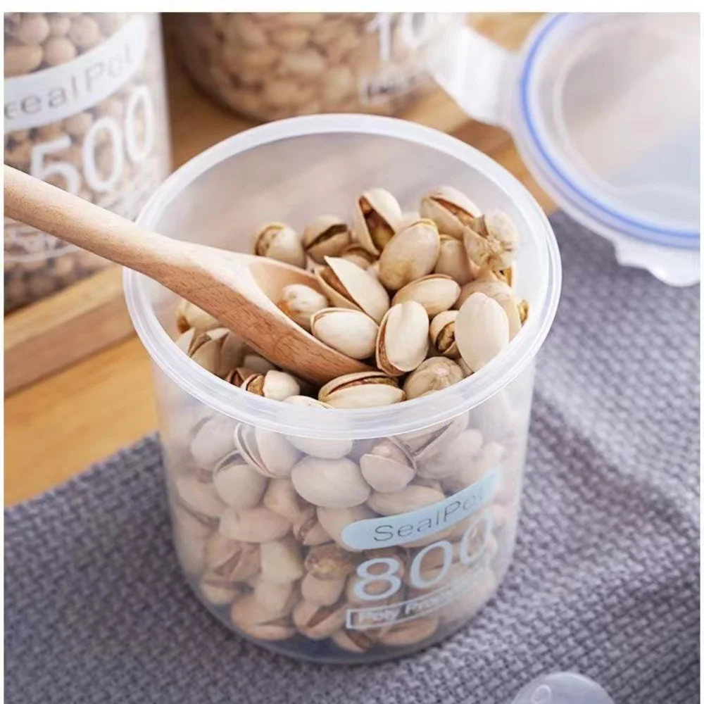 Large Capacity Kitchen Food Storage Canisters Sealed Plastic Refrigerator Storage Tank Transparent with Scale
