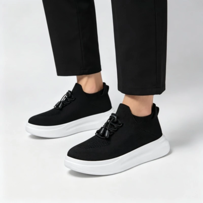 

Flying mesh sneakers for men and women couples breathable lightweight lace-up running shoes cross-border socks.