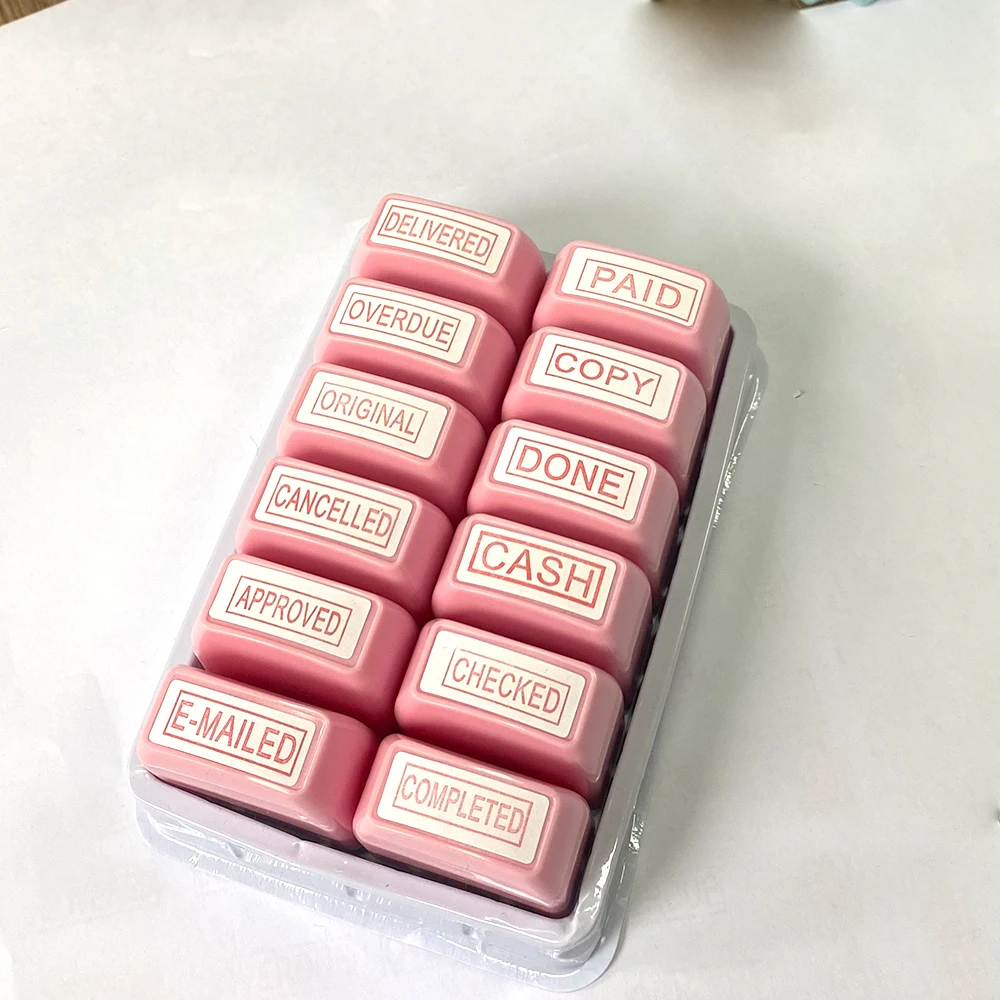 Il pagamento dell'e-mail controlla la copia di 12 sigilli inglesi finanziari e commerciali esterni sono stati completati e cancellati