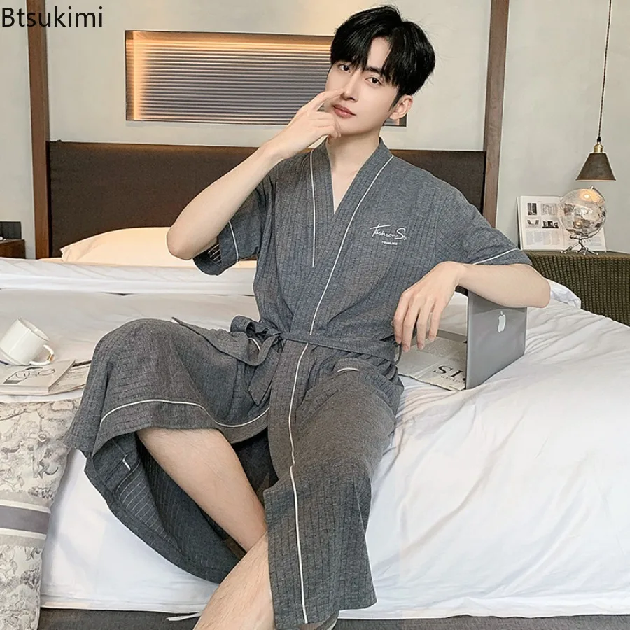 2026 Men's Short Sleeved Nightgown Summer Thin Style 100% Pure Cotton Casual Loose Hotel Bathrobe Youth Home Clothing for Men