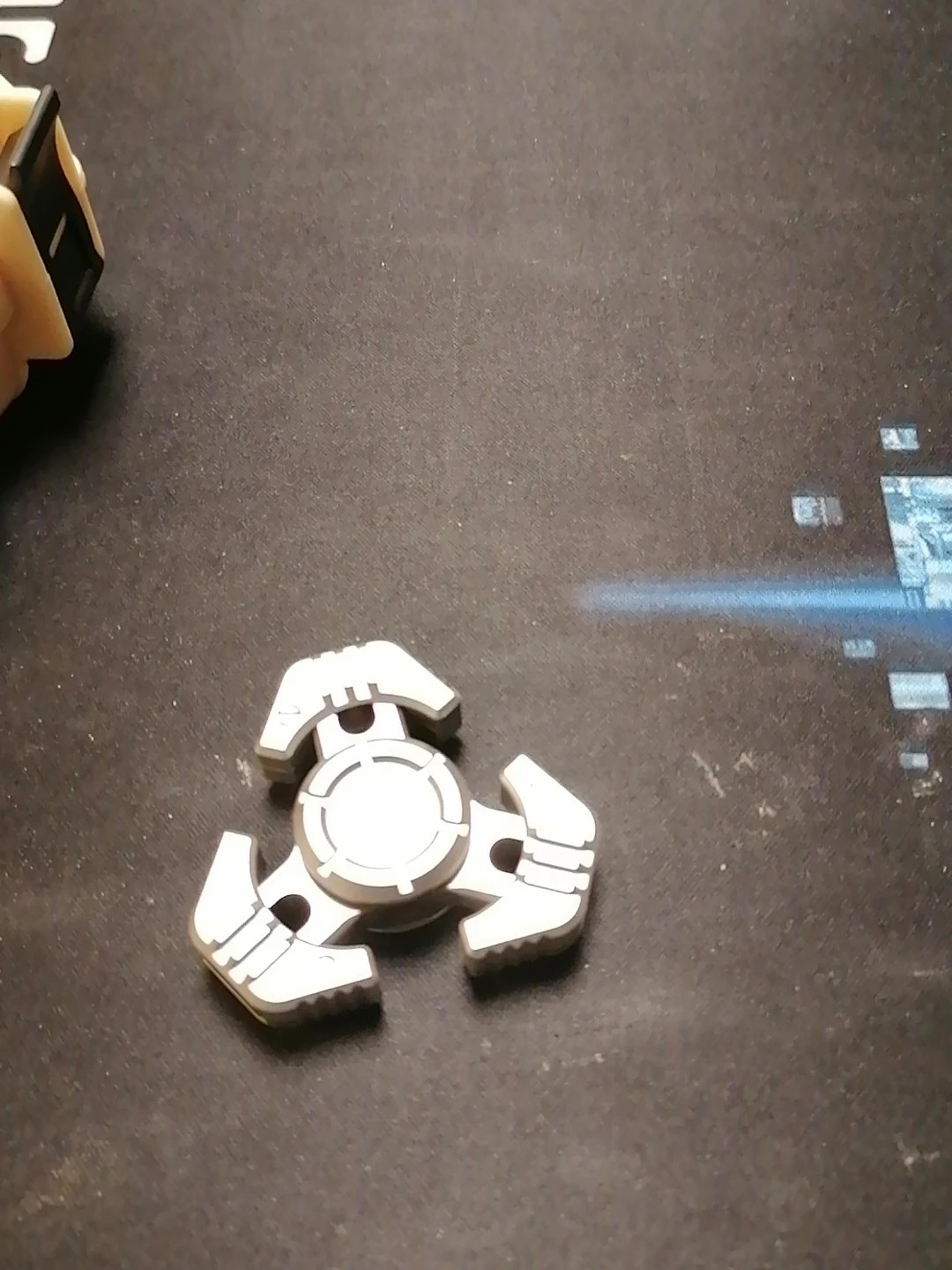 Used EDC To Play Ulezhi EDC SC Joint Name, Mini MINI Kepler Slide Rail Fingertip Gyro Metal Toy
