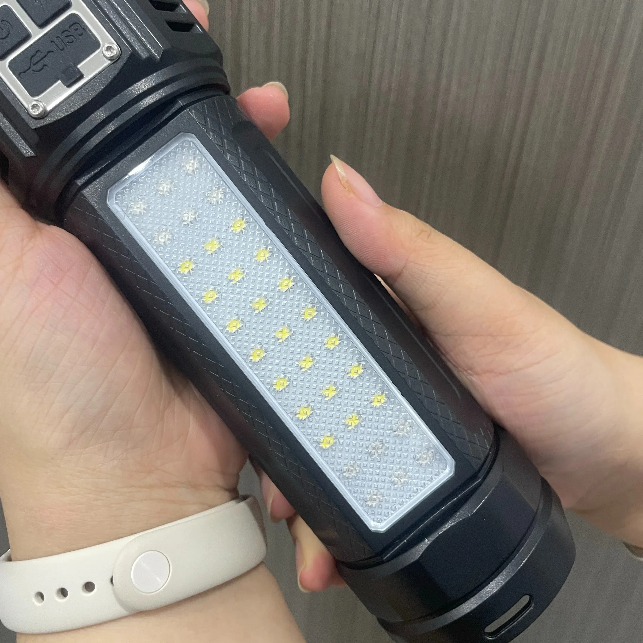 1000000 Lumen Most Powerful Led Flashlight Super Bright 600W Torch Rechargeable Tactical Lantern Spotlight Long Shot 3500M Torch