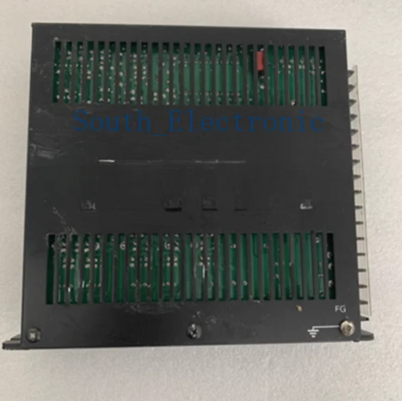 UDX5114    stepper driver  ,  In good working condition, free shipping a