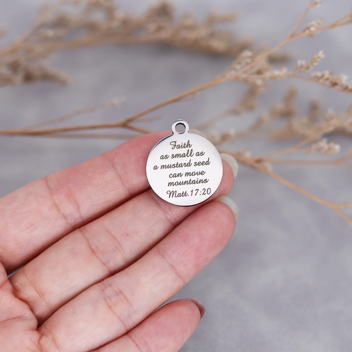 3 قطعة/الوحدة الإيمان صغيرة مثل بذور الخردل يمكن أن تتحرك الجبال محفورة بالليزر الفولاذ المقاوم للصدأ عالية البولندية مرآة سطح المعلقات #1