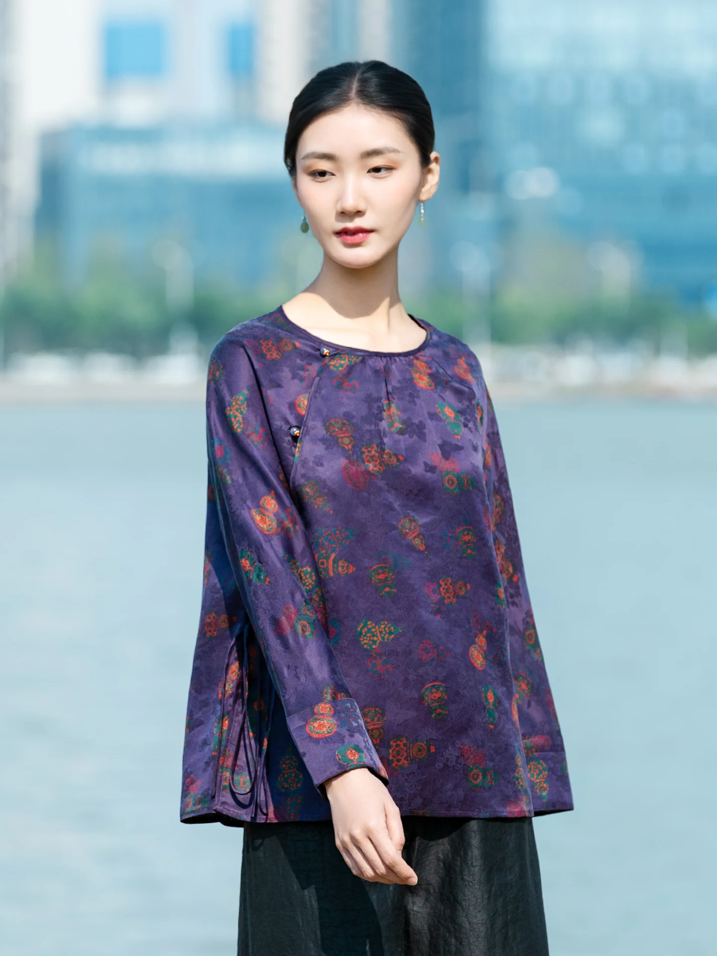 

Qinbo Silk Cloud ang Women's Spring Autumn round Ne Loose Long Sve Traditional Chinese Sle Top Silk Fabric