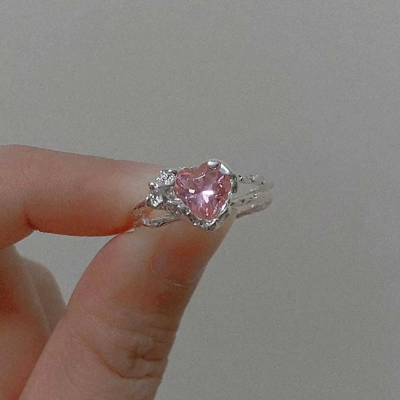 Y2K Pink Crystal Irregular Heart Ring Vintage Shiny Zircon Opal Love Open Ring for Women Kpop Punk Girl Party Jewelry Xmas Gifts