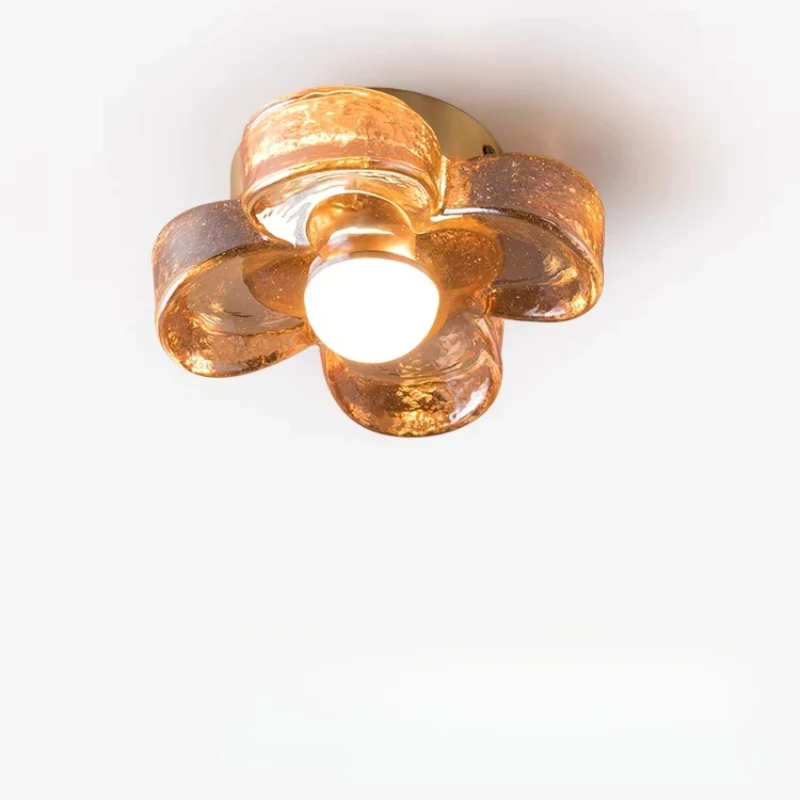 

Italian modern four-leaf clover wall lamp medieval brass living room bedroom background wall entrance ceiling lamp