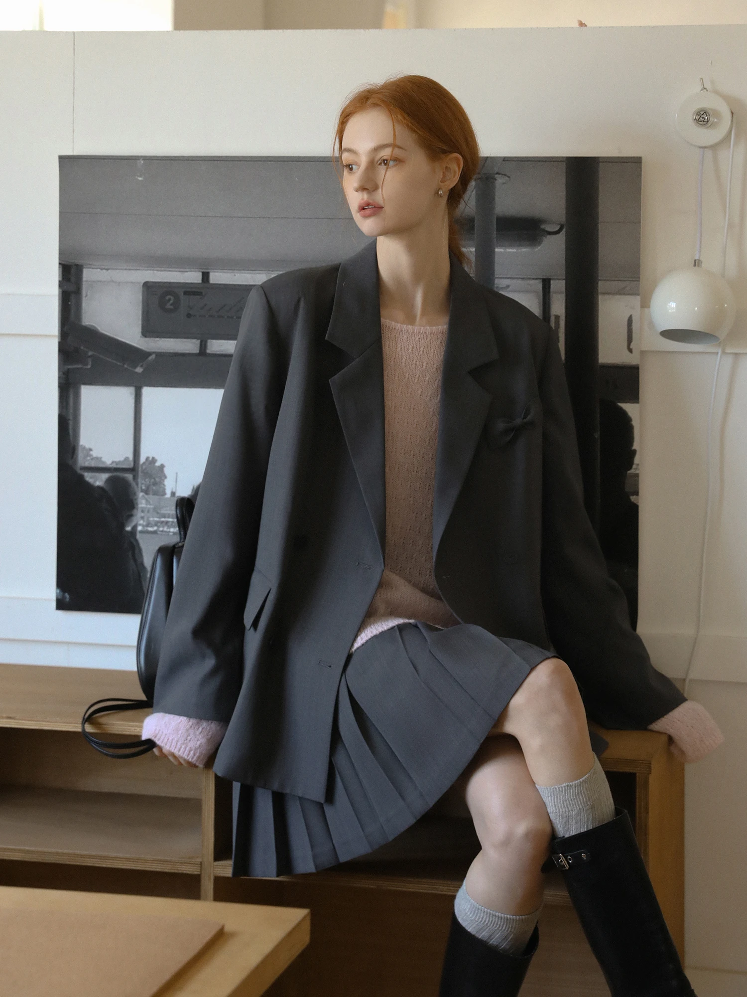 

MELLIIY 2026 Весенний повседневный свободный костюм-двойка для женщин: модный комплект из полиэстера с длинными рукавами и пуговицами